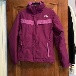 The North Face Women's Magenta Jacket